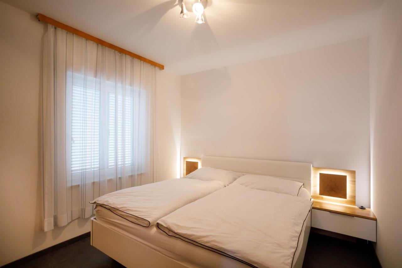 Apartments Lacic Крк Экстерьер фото
